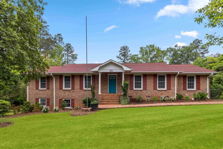 111 Bridletrail Lane sold home in Cherokee Estate, Union, SC