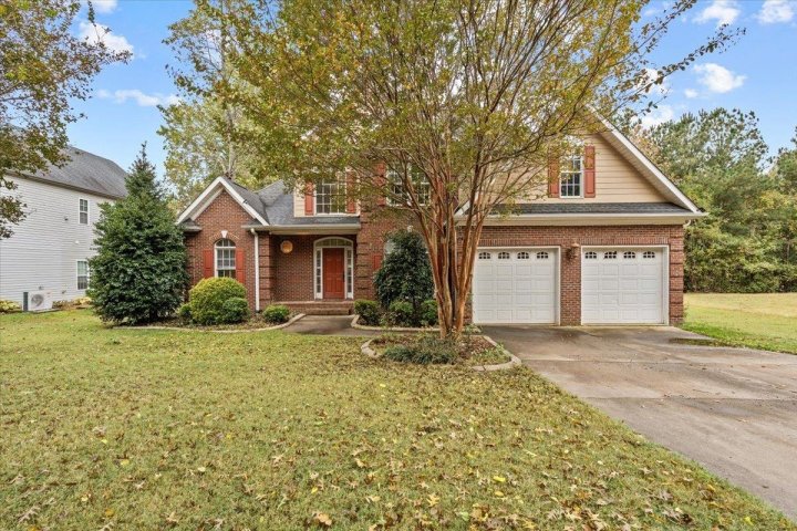 408 Congaree Road pending home in Timm Creek Montgomery Lake, Roebuck, SC
