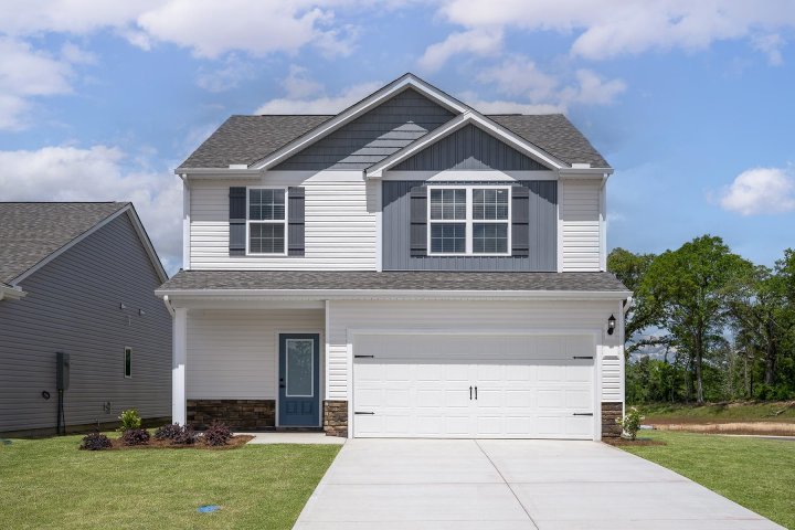 1204 Crested Iris Street active home in Henson Creek Farms, Moore, SC