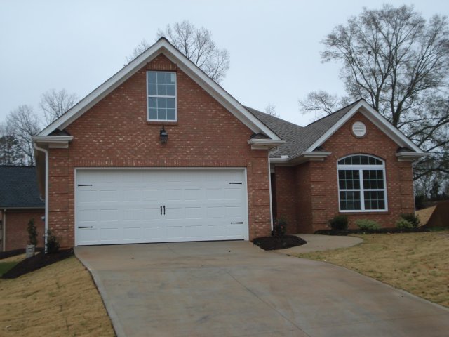 307 Kellie Lane Drive sold home in Rivermill Place, Spartanburg, SC