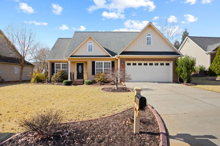 634 Secretariat Drive sold home in Belmont, Boiling Springs, SC