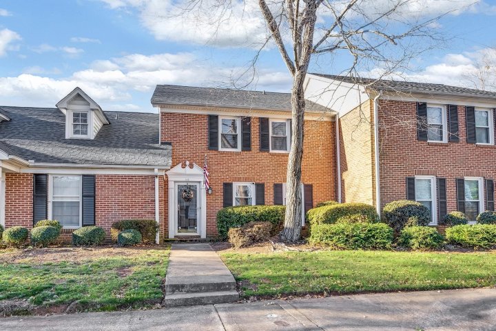 182 Buckstone Lane sold home in Wedgewood Towns, Spartanburg, SC