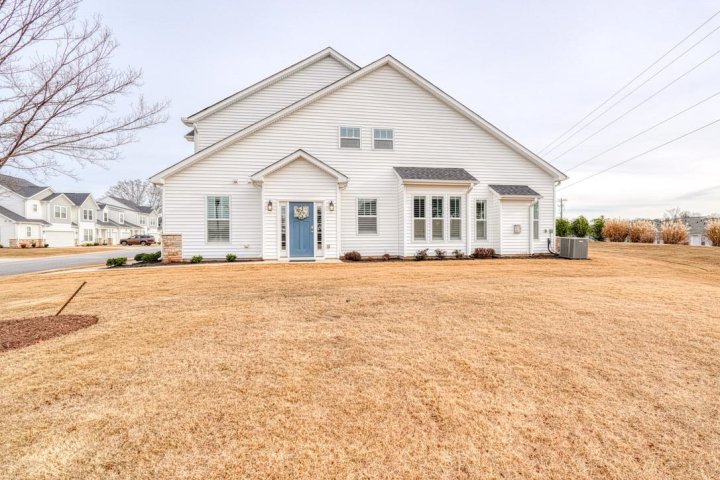 1621 Chelmsford Court sold home in Wadsworth Manor, Spartanburg, SC