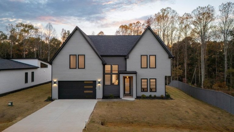 2032 Blessed Drive pending home in Innova Estates, Inman, SC
