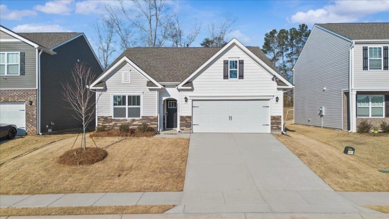 1027 Staghorn Avenue pending home in Sage Grove, Lyman, SC