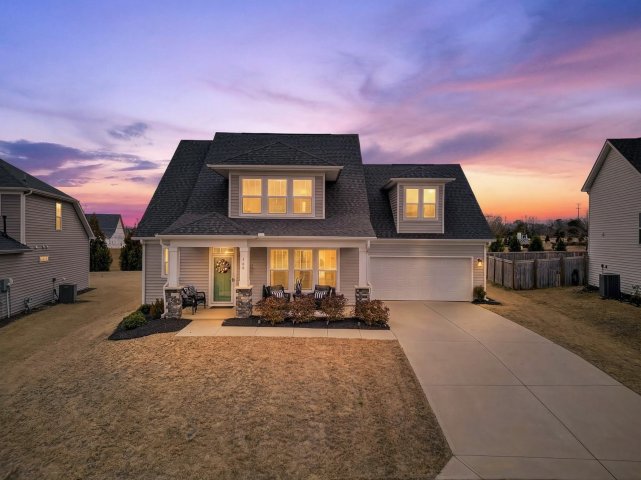 569 Fenwick Drive active home in Anderson Grant, Woodruff, SC