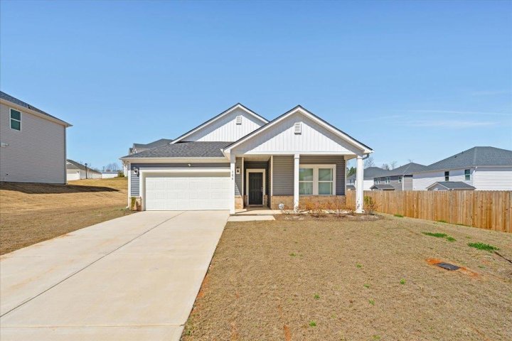 106 Purcell Way pending home in Maxwell Commons, Easley, SC