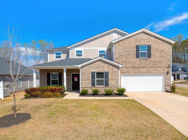 569 Laxton Road active home in Chestnut Grove, Greer, SC