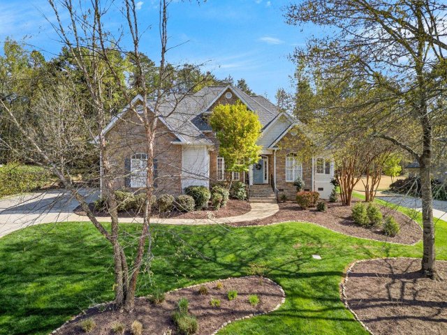 717 Black Wolf Run active home in Carolina Country Club, Spartanburg, SC