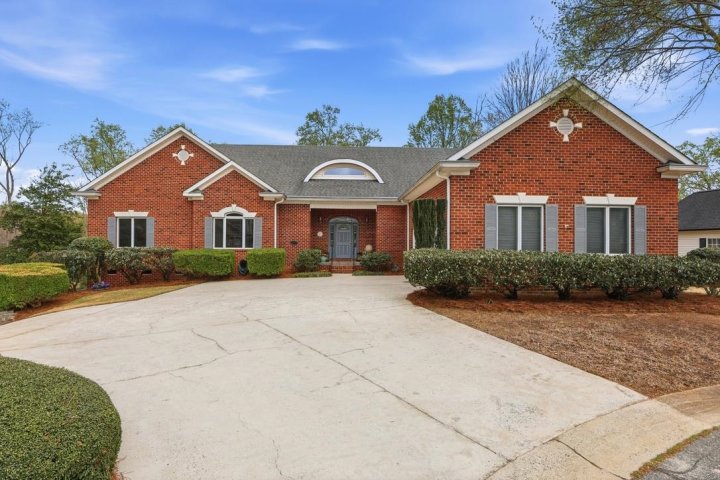 280 Cedar Bluff Drive pending home in Cedar Bluff, Moore, SC