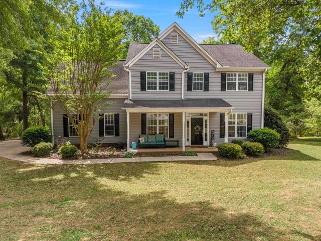 248 Lauren Hope Lane active home in Wilson Ferry, Moore, SC