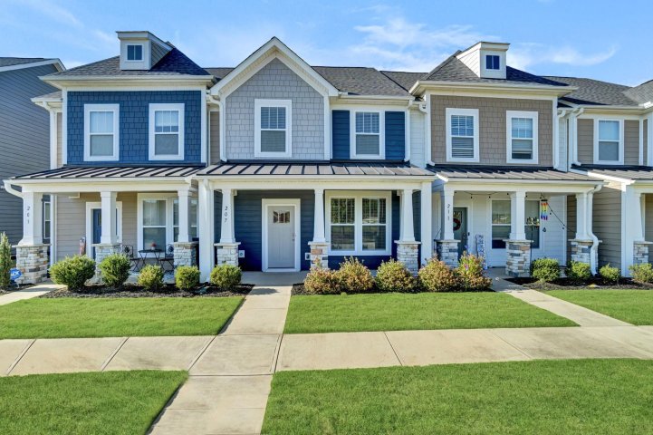 207 Dalmatian Drive active home in Trailside At Drayton Mills, Spartanburg, SC