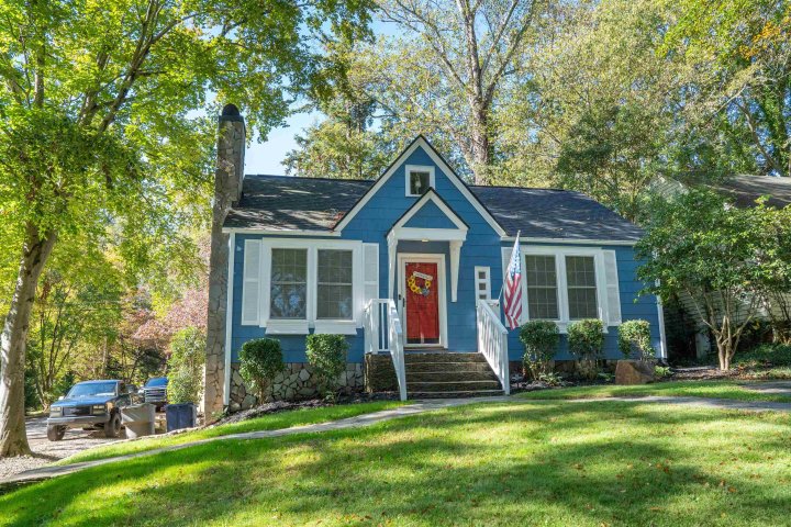 364 Palmer Street active home in Converse Heights, Spartanburg, SC