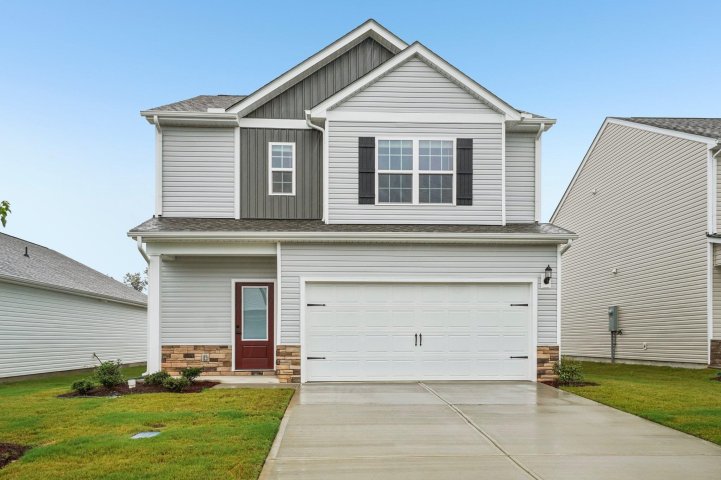 1482 Wild Indigo Way active home in Henson Creek Farms, Moore, SC