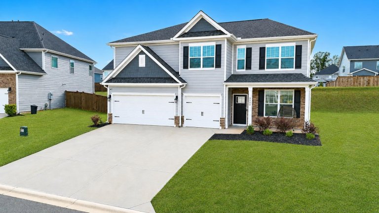 3090 Toliver Trail active home in Pine Valley, Boiling Springs, SC