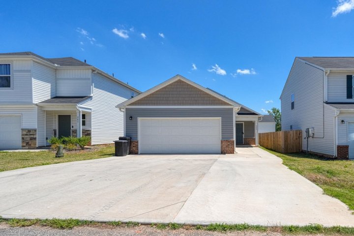 265 Parwin Road active home in Moss Creek, Spartanburg, SC