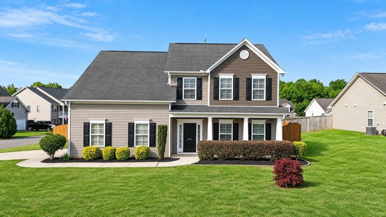 505 Goldstone Lane pending home in Hanging Rock, Boiling Springs, SC