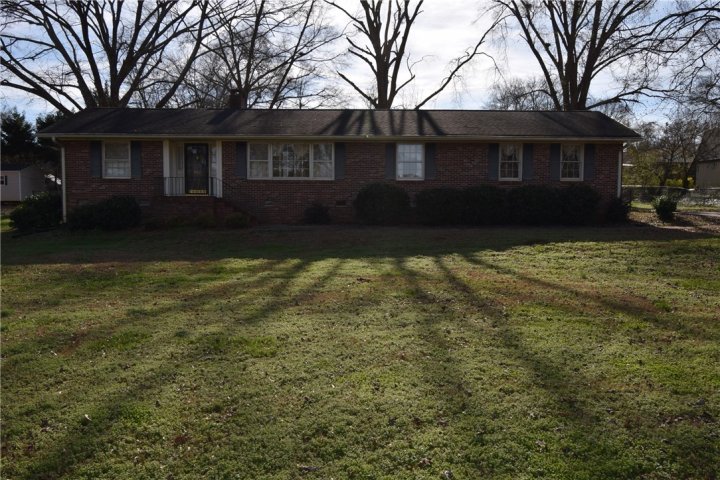 407 Arcadia Drive sold home in Town Creek Acre, Anderson, SC
