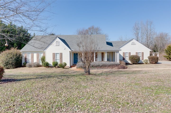 18 Vanessa Rae Lane sold home in Pendleton Place, Pendleton, SC