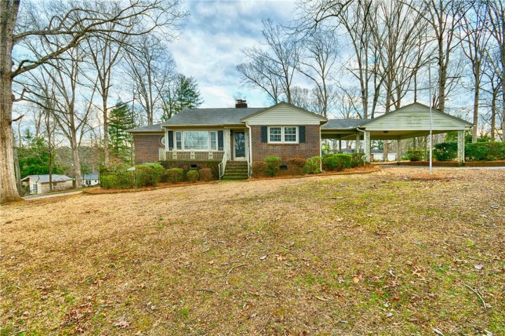 204 Oakfield Avenue sold home in Wyatt Ag, Easley, SC
