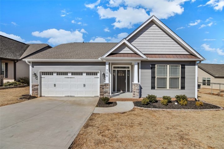 706 Rockstone Drive sold home in Stonegate, Seneca, SC