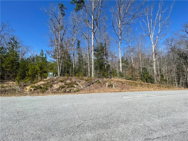Lot 20 Falcons Lair West Drive sold home in Falcons Lair West, Walhalla, SC