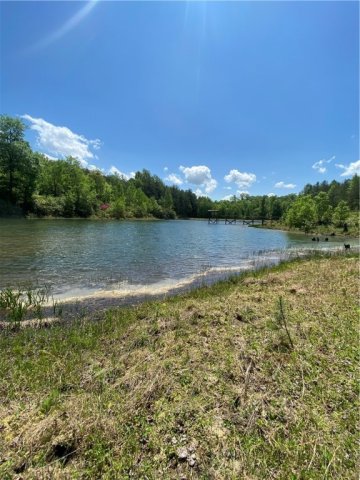 00 Lenore B Lane sold home in State Park Estate, Mountain Rest, SC