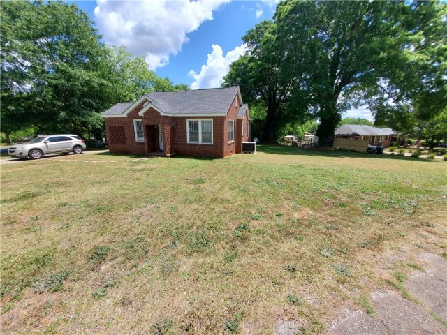 700 Winston Drive sold home in Laurel Hills, Anderson, SC