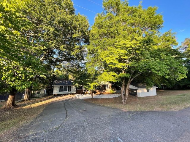 413 Andrew Pickens Drive sold home in Singing Pines, Seneca, SC