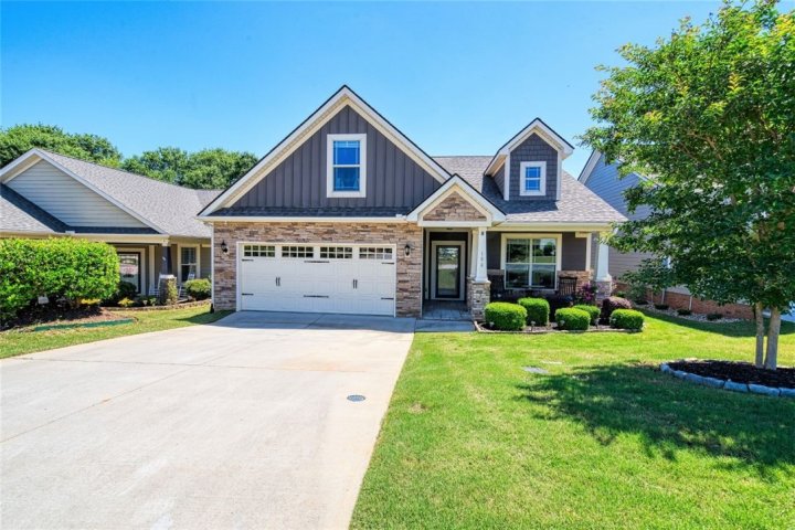 106 Bentonpark Drive sold home in Benton Park, Easley, SC