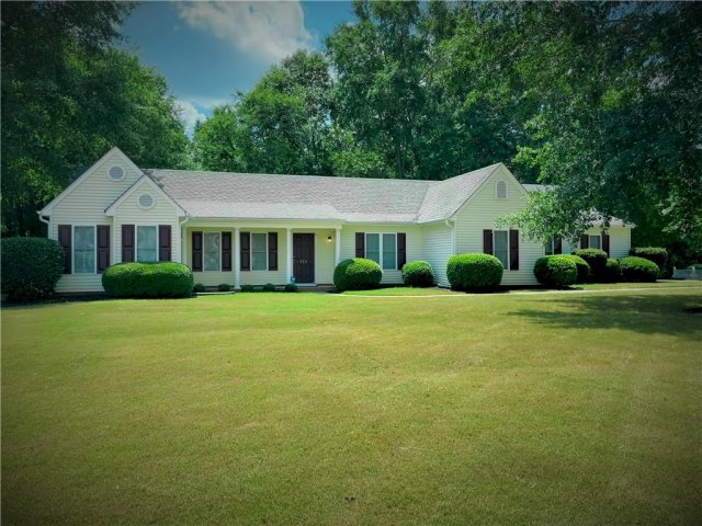 111 Carrie Leigh Lane sold home in Pendleton Place, Pendleton, SC