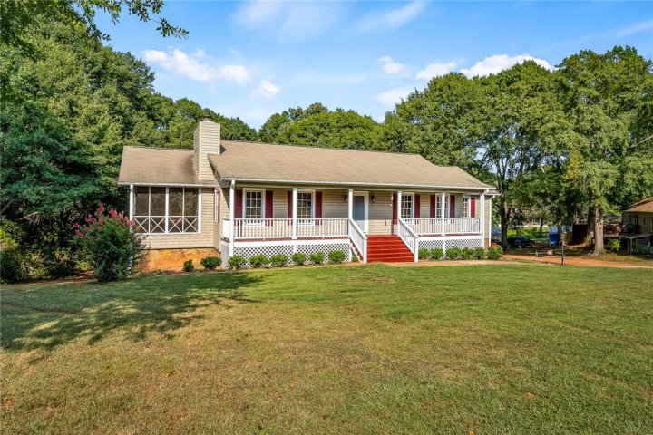 106 Lake Forest Circle sold home in Pritchard Creek, Anderson, SC