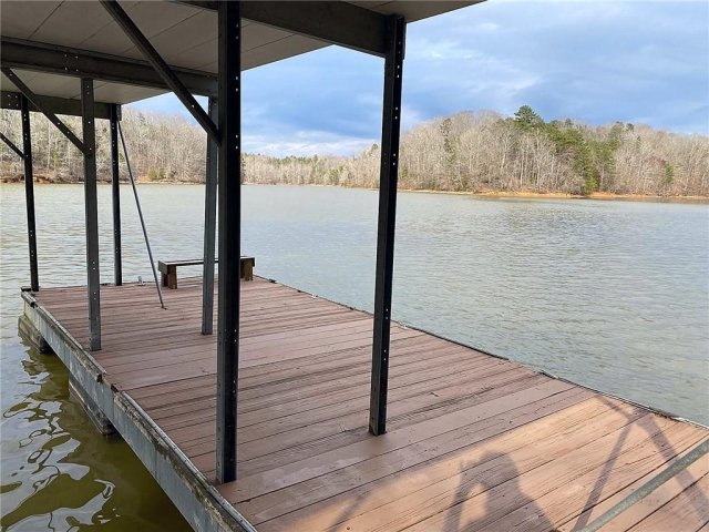 16 Pointe Wildwood Drive sold home in Pointe Wildwood, Seneca, SC