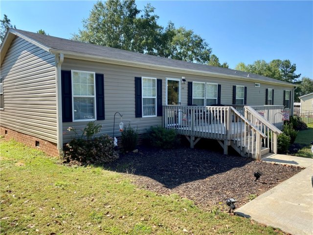 108 Twin Oaks Court sold home in Twin Oaks, Iva, SC
