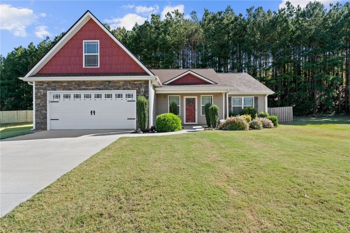 142 Madison Pointe Drive sold home in Madison Pointe, Seneca, SC
