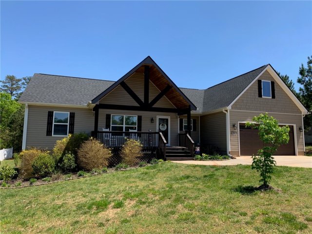 306 Windy Knoll Court sold home in Eleven South, Westminster, SC