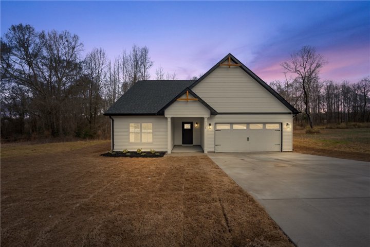124 Sheila Drive sold home in Burgess Estates, Williamston, SC