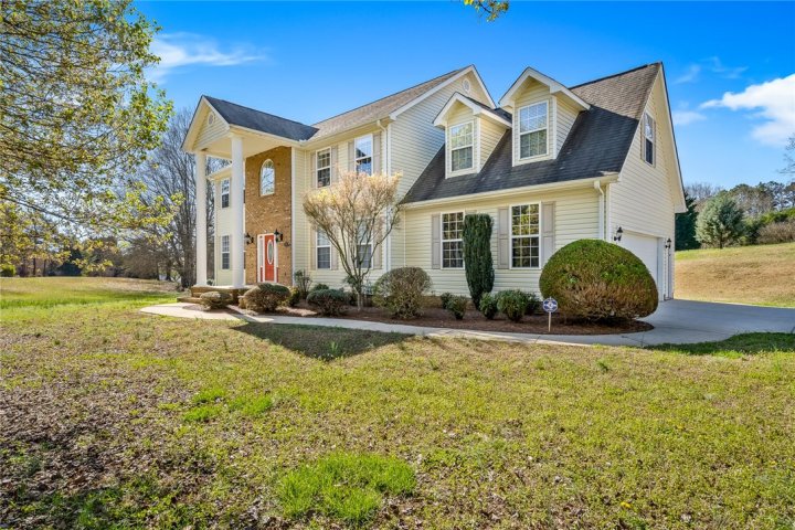 101 Lake Ridge Circle sold home in Hunters Run, Walhalla, SC