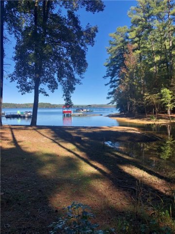 Lot 25 Circle Drive sold home in Shenandoah, Townville, SC