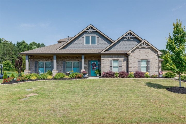 106 James Lake Way sold home in James Lake, Easley, SC