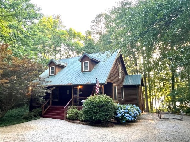 17 Malibu Street sold home in Shady Shores, Martin, GA