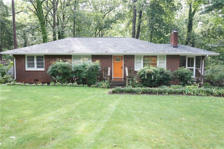 406 Upper Highland Drive sold home in Woodland Height, Clemson, SC