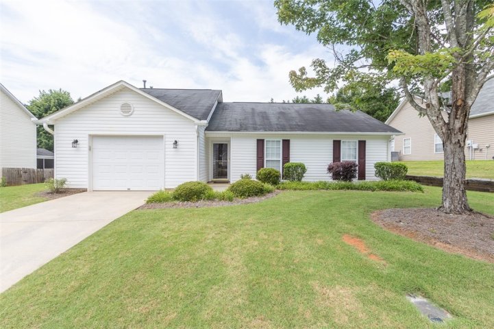 528 Cardinal Woods Way sold home in Cardinal Woods, Easley, SC