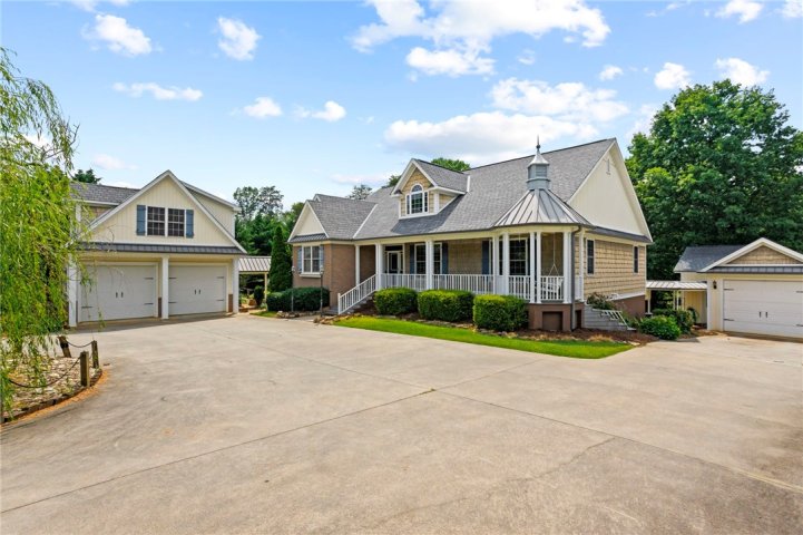 106 Woodcross Way sold home in Lukes Crossing, Easley, SC