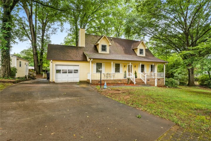 411 Liberty Court sold home in Colony Woods, Anderson, SC
