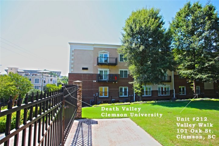 101 Oak Street 212 sold home in Valley Walk, Clemson, SC