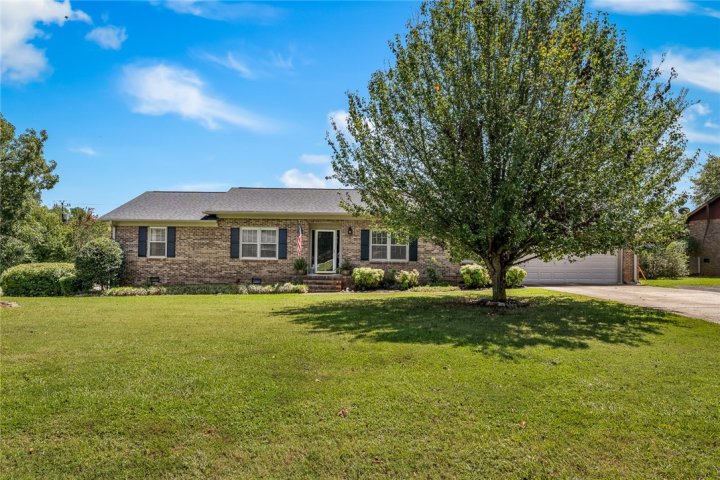 504 Woodlake Road sold home in Hill & Dale Sub, Anderson, SC