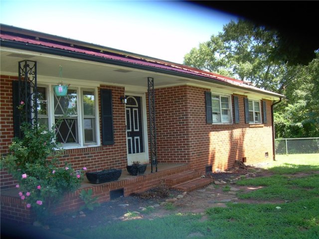 403 Jasmin Drive sold home in Beverly Hills, Anderson, SC