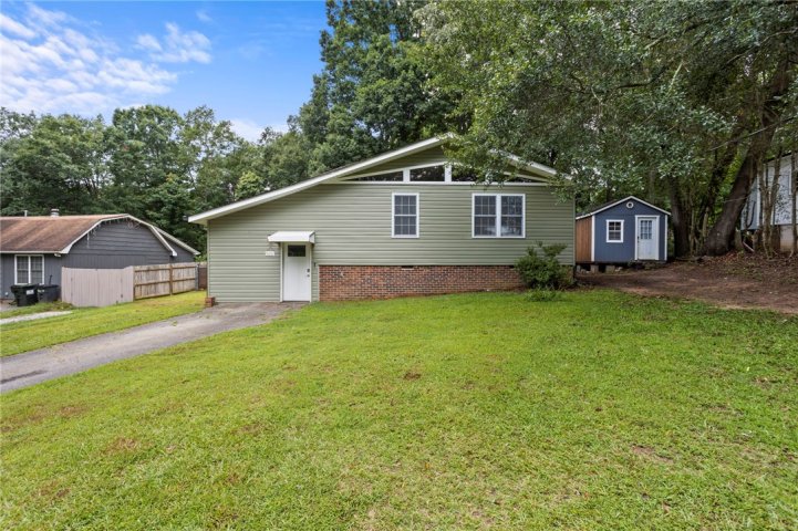 100 Poplar Way sold home in Briarwood, Easley, SC