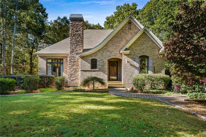 6 Honey Locust Lane sold home in Garrison Woods, Piedmont, SC